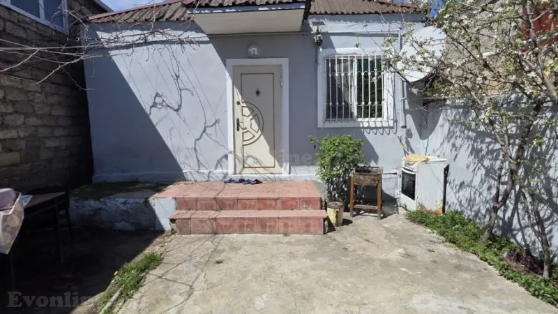 Satılır 3 otaqlı Mənzil Köhnə tikili 70 m² Maştağa