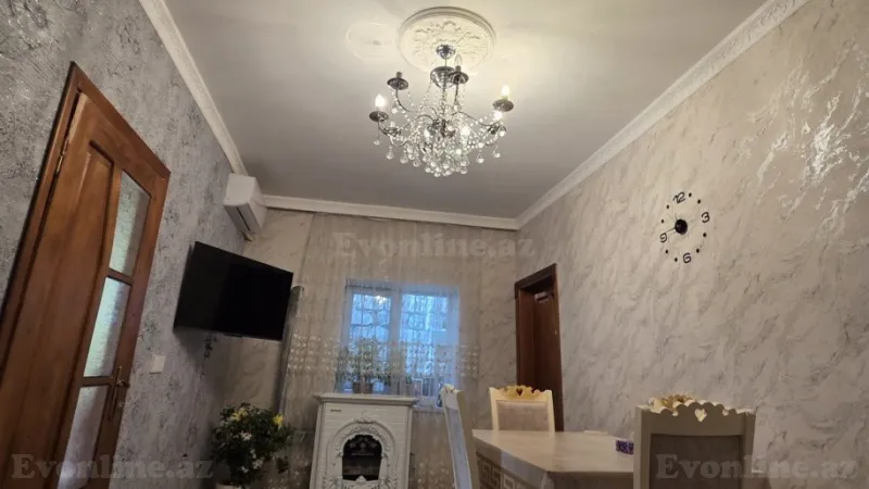 Satılır 3 otaqlı Mənzil Köhnə tikili 70 m² Maştağa - şəkil 2