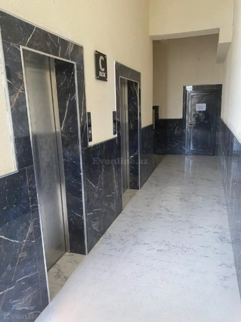 Satılır 3 otaqlı Mənzil Yeni tikili 133 m² Həzi Aslanov m. - şəkil 9