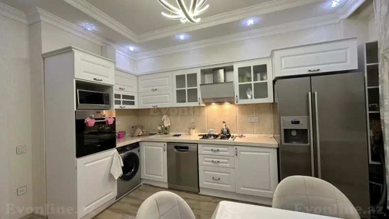 Kirayə verilir 2 otaqlı Mənzil Yeni tikili 135 m² Nərimanov r. - şəkil 8