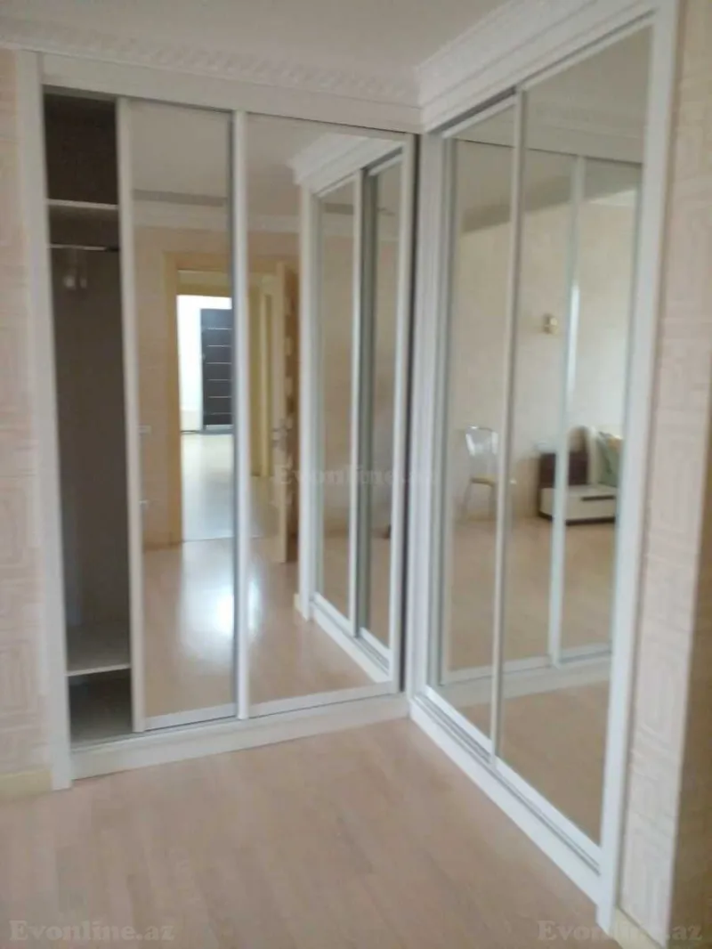 Kirayə verilir 4 otaqlı Mənzil Yeni tikili 230 m² Nizami m. - şəkil 6