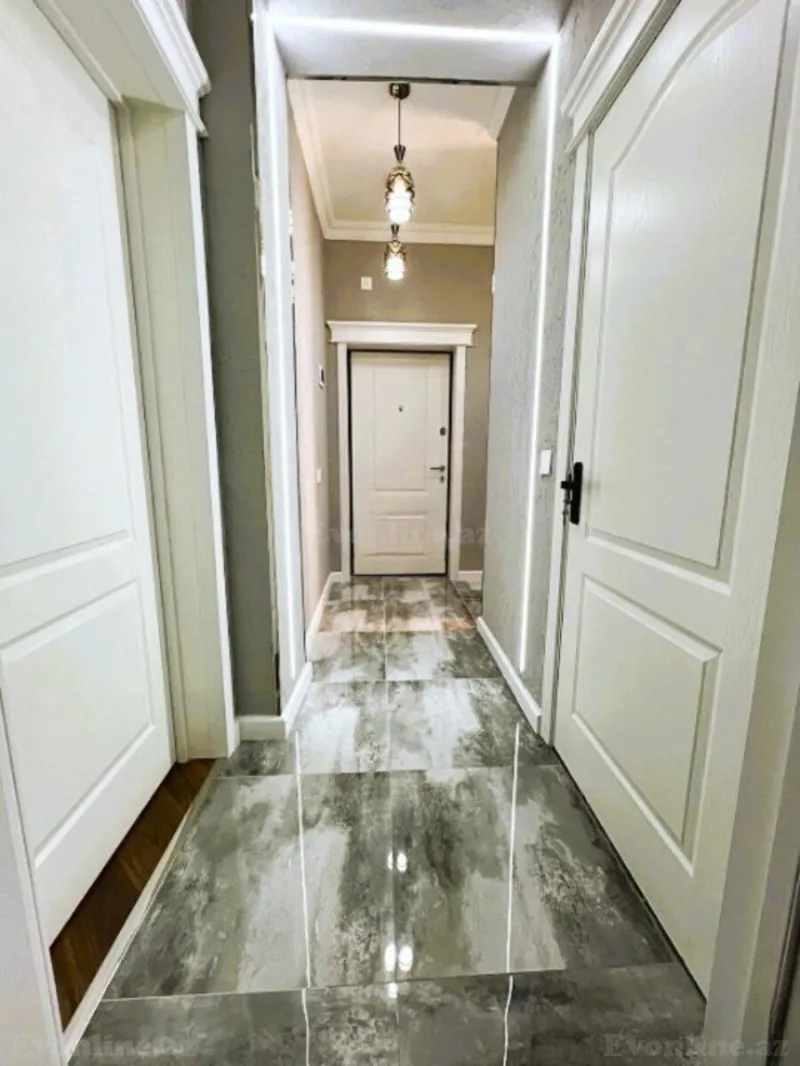 Satılır 2 otaqlı Mənzil Yeni tikili 65 m² İnşaatçılar m. - şəkil 2