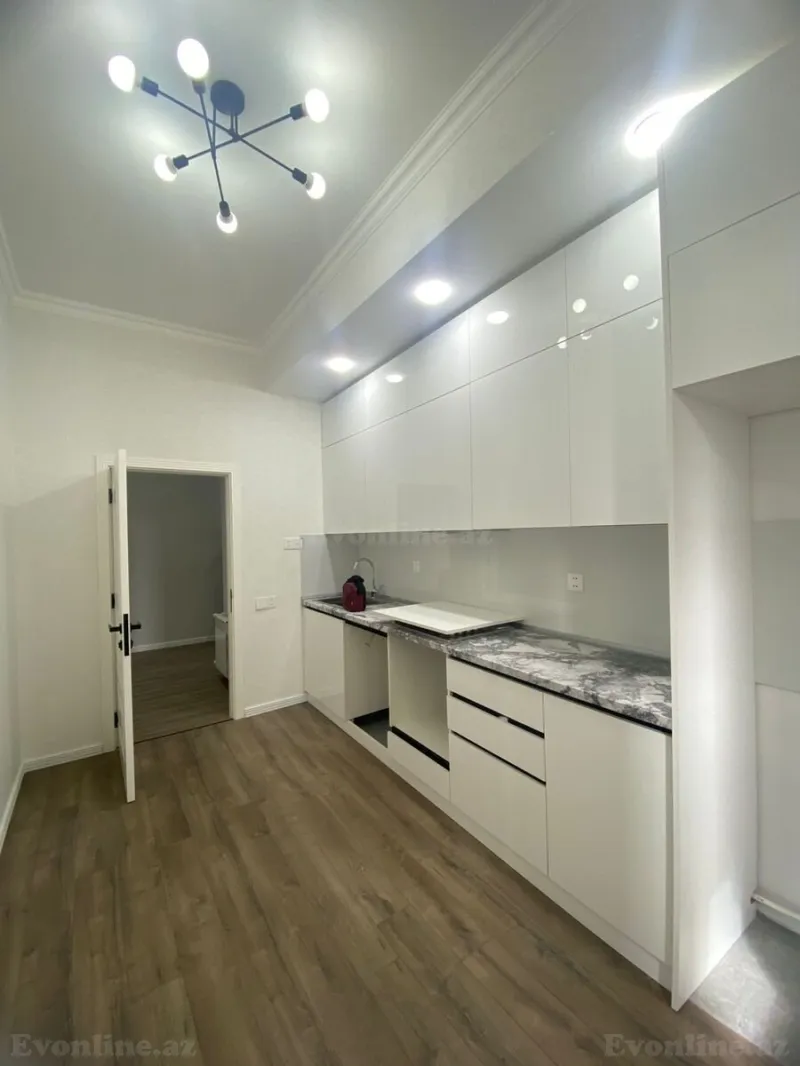 Satılır 2 otaqlı Mənzil Yeni tikili 74 m² İnşaatçılar m.