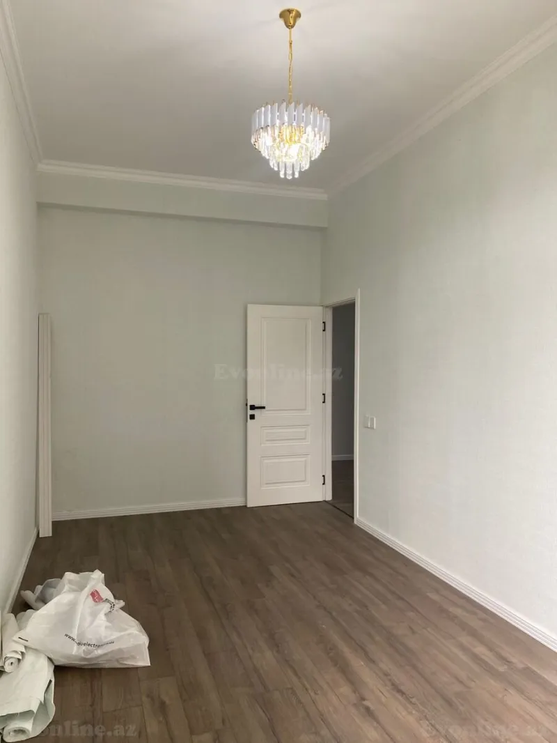 Satılır 2 otaqlı Mənzil Yeni tikili 74 m² İnşaatçılar m. - şəkil 6