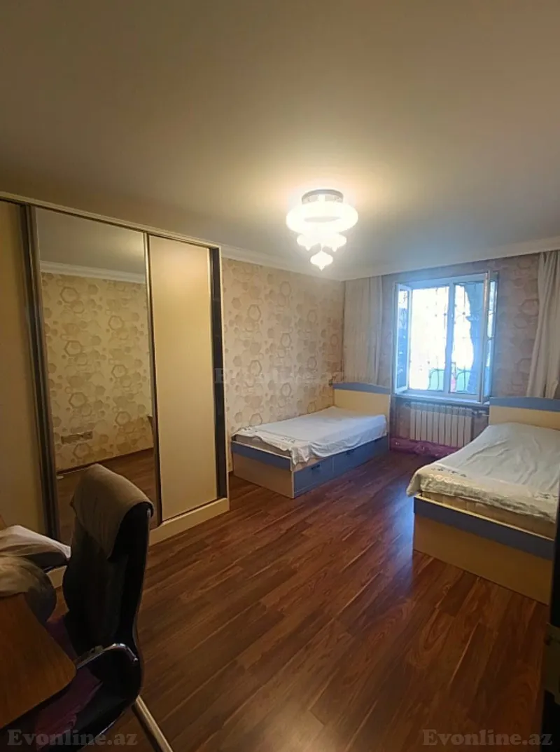 Satılır 3 otaqlı Mənzil Köhnə tikili 70 m² Neftçilər m. - şəkil 7