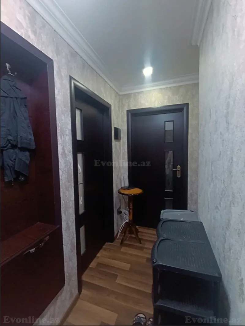 Satılır 3 otaqlı Mənzil Köhnə tikili 70 m² Neftçilər m. - şəkil 11