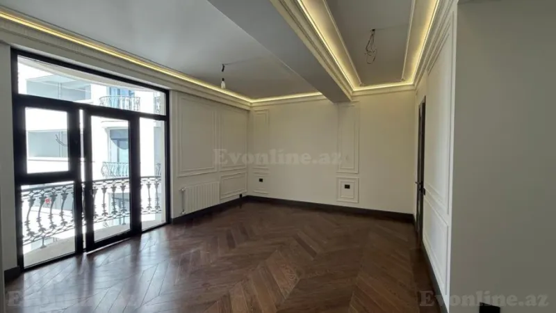 Satılır 4 otaqlı Mənzil Yeni tikili 225 m² İçərişəhər m. - şəkil 6