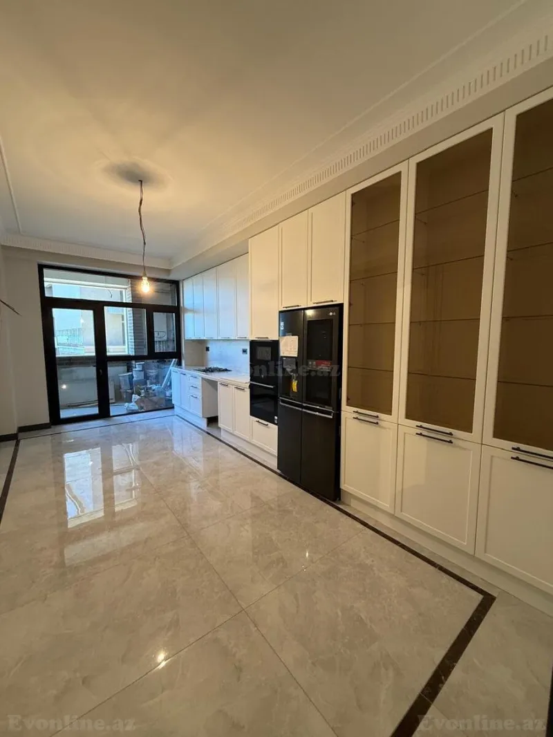 Satılır 4 otaqlı Mənzil Yeni tikili 225 m² İçərişəhər m. - şəkil 18