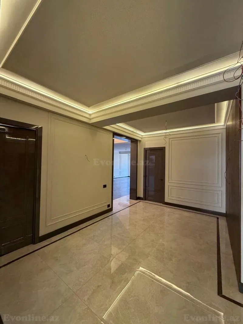 Satılır 4 otaqlı Mənzil Yeni tikili 225 m² İçərişəhər m. - şəkil 26