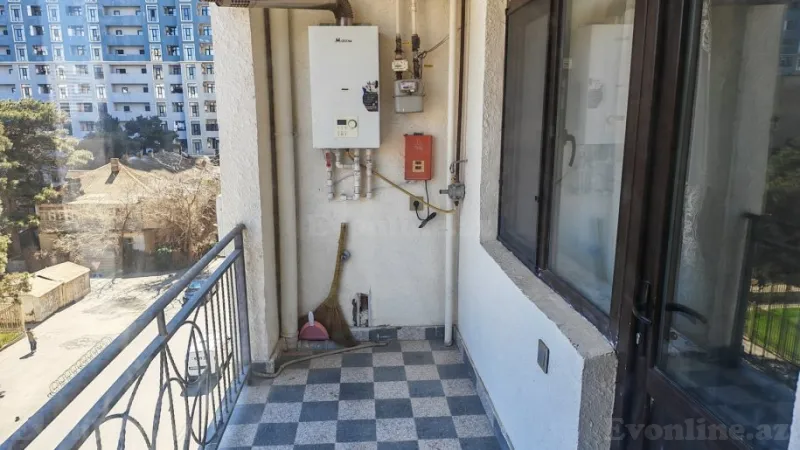 Kirayə verilir 2 otaqlı Mənzil Yeni tikili 75 m² 8-ci kilometr - şəkil 14