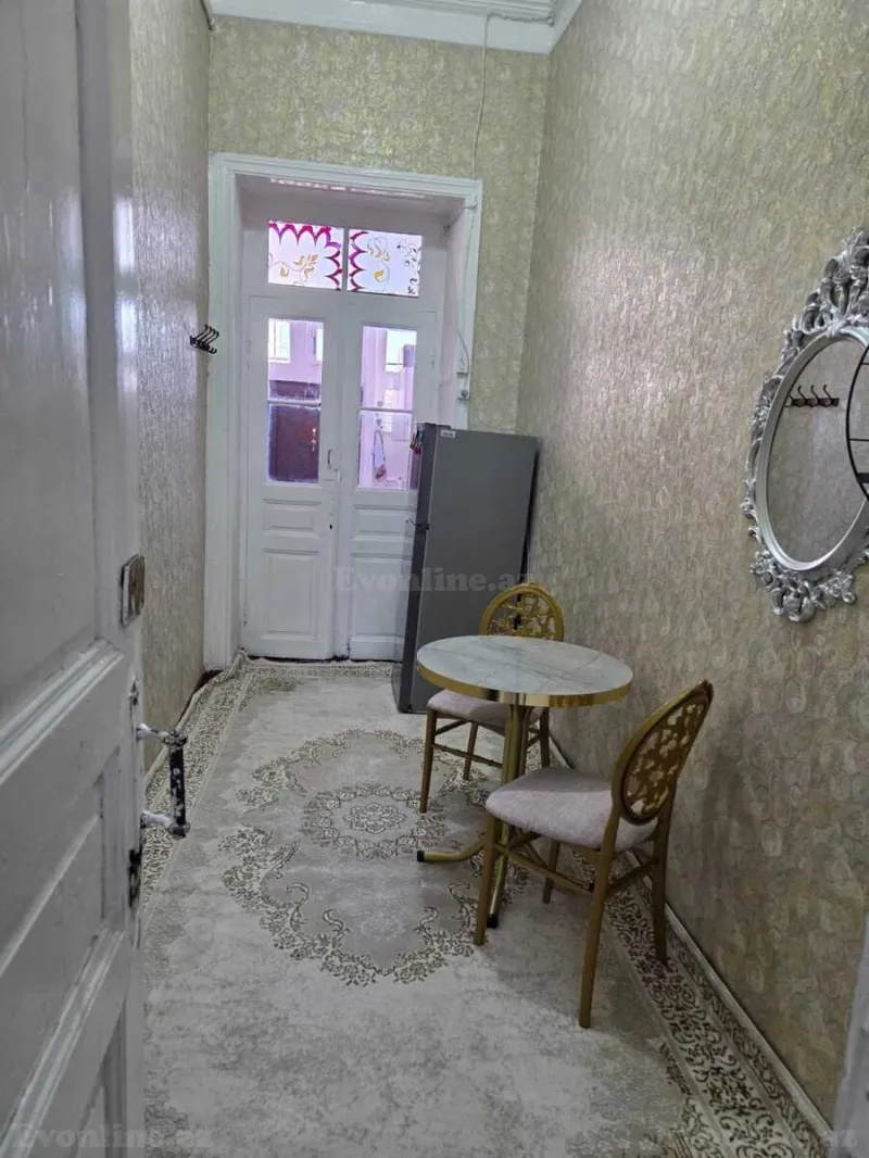 Satılır 2 otaqlı Mənzil Köhnə tikili 32 m² Nəriman Nərimanov m. - şəkil 2