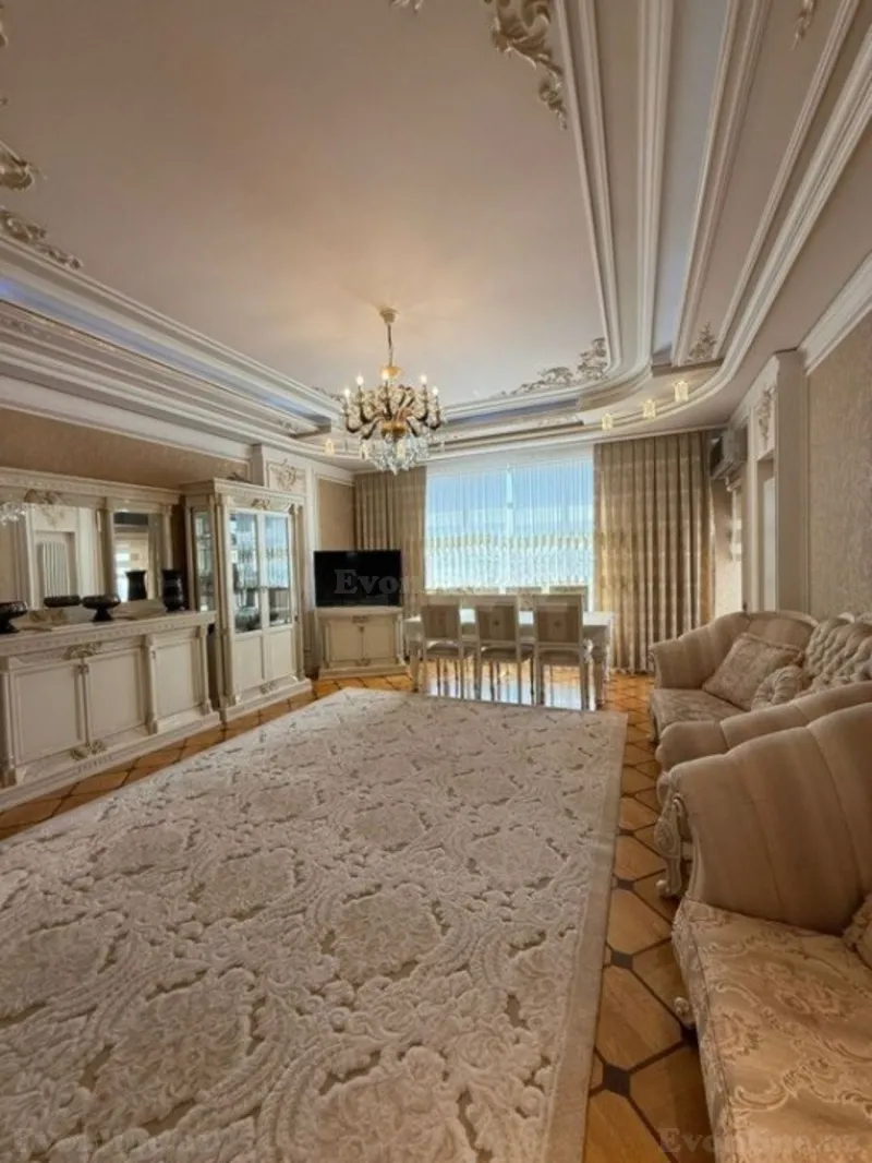 Satılır 3 otaqlı Mənzil Yeni tikili 137 m² Yasamal - şəkil 3