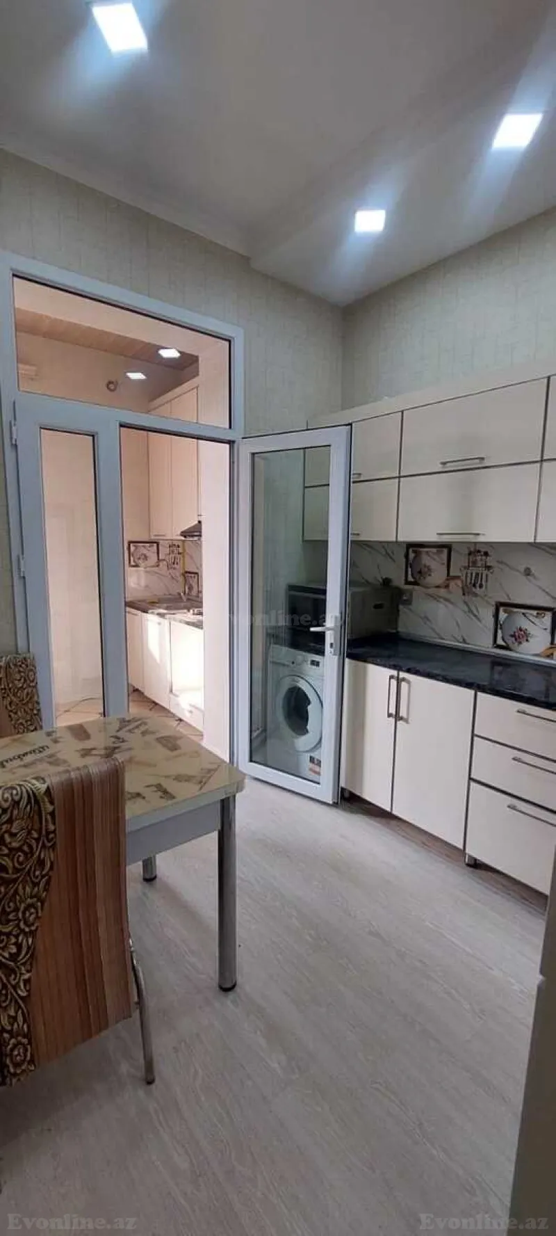 Satılır 3 otaqlı Mənzil Köhnə tikili 85 m² 28 May m. - şəkil 14