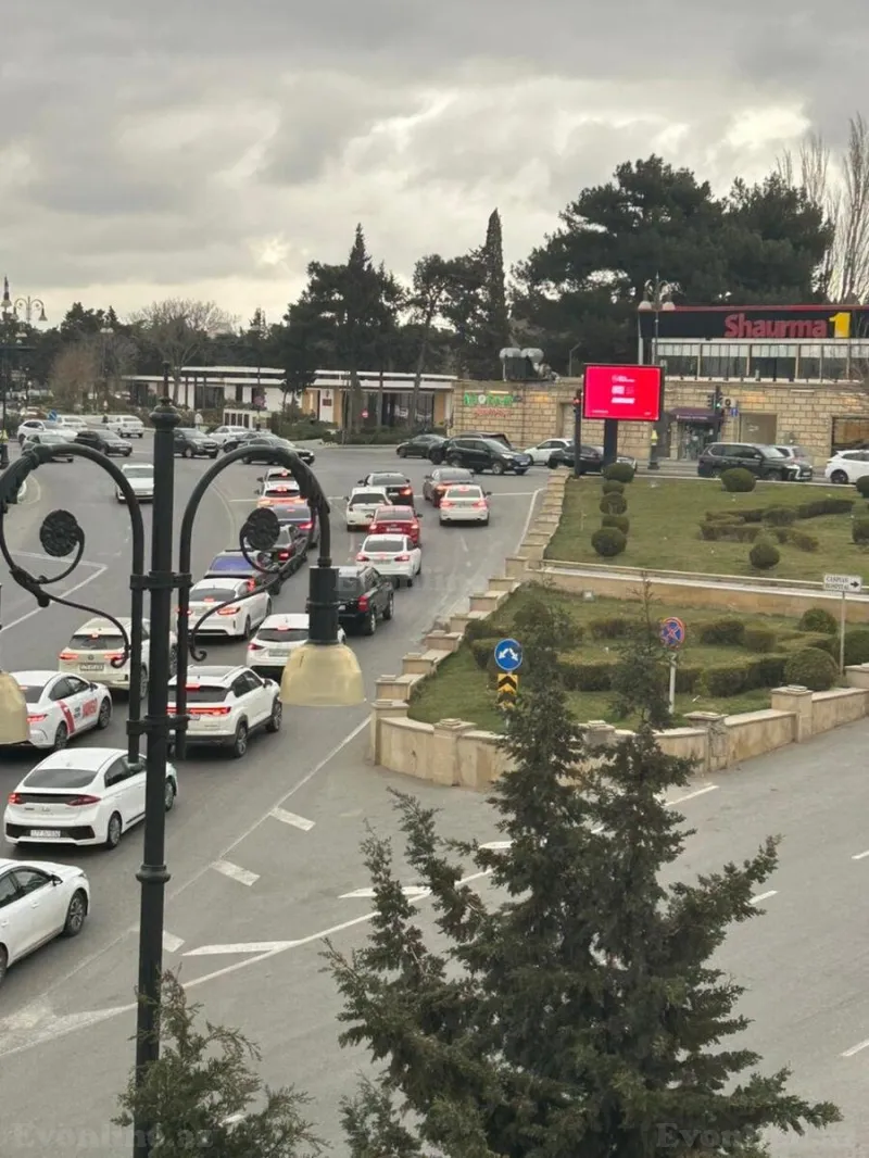 Satılır 2 otaqlı Mənzil Yeni tikili 60 m² Səbail r. - şəkil 6