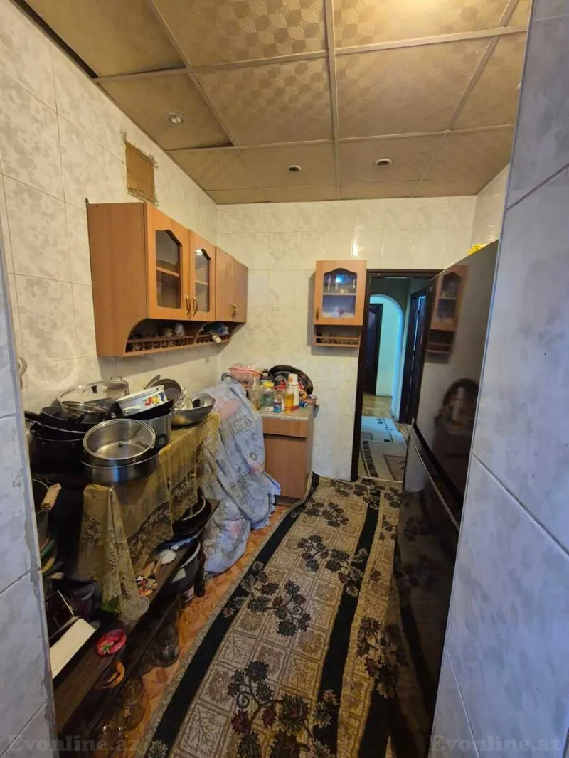 Satılır 3 otaqlı Mənzil Köhnə tikili 70 m² Xalqlar Dostluğu m. - şəkil 3