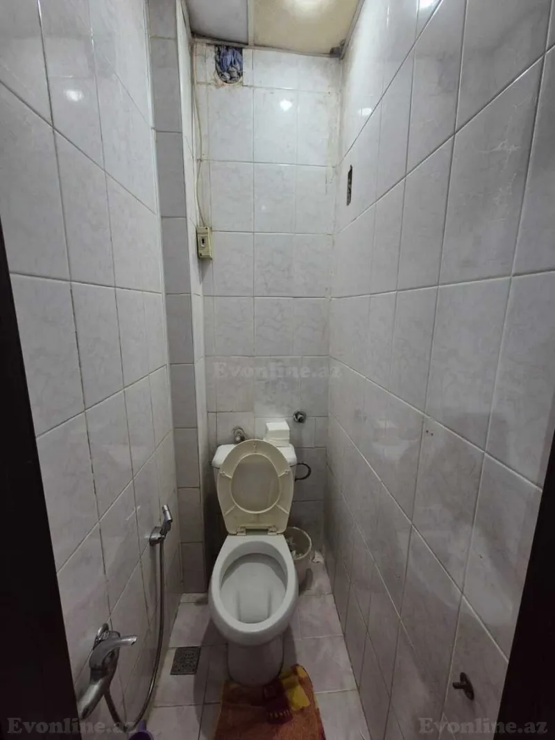 Satılır 3 otaqlı Mənzil Köhnə tikili 70 m² Xalqlar Dostluğu m. - şəkil 5