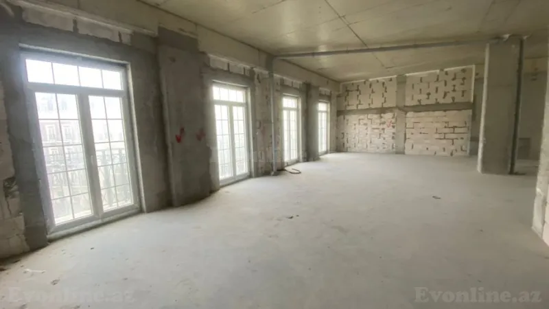 Satılır 4 otaqlı Mənzil Yeni tikili 184 m² Xətai r. - şəkil 5