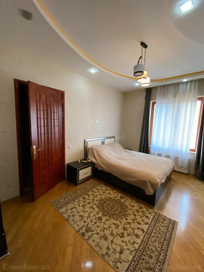 Kirayə verilir 4 otaqlı Mənzil Yeni tikili 210 m² 28 May m. - şəkil 7