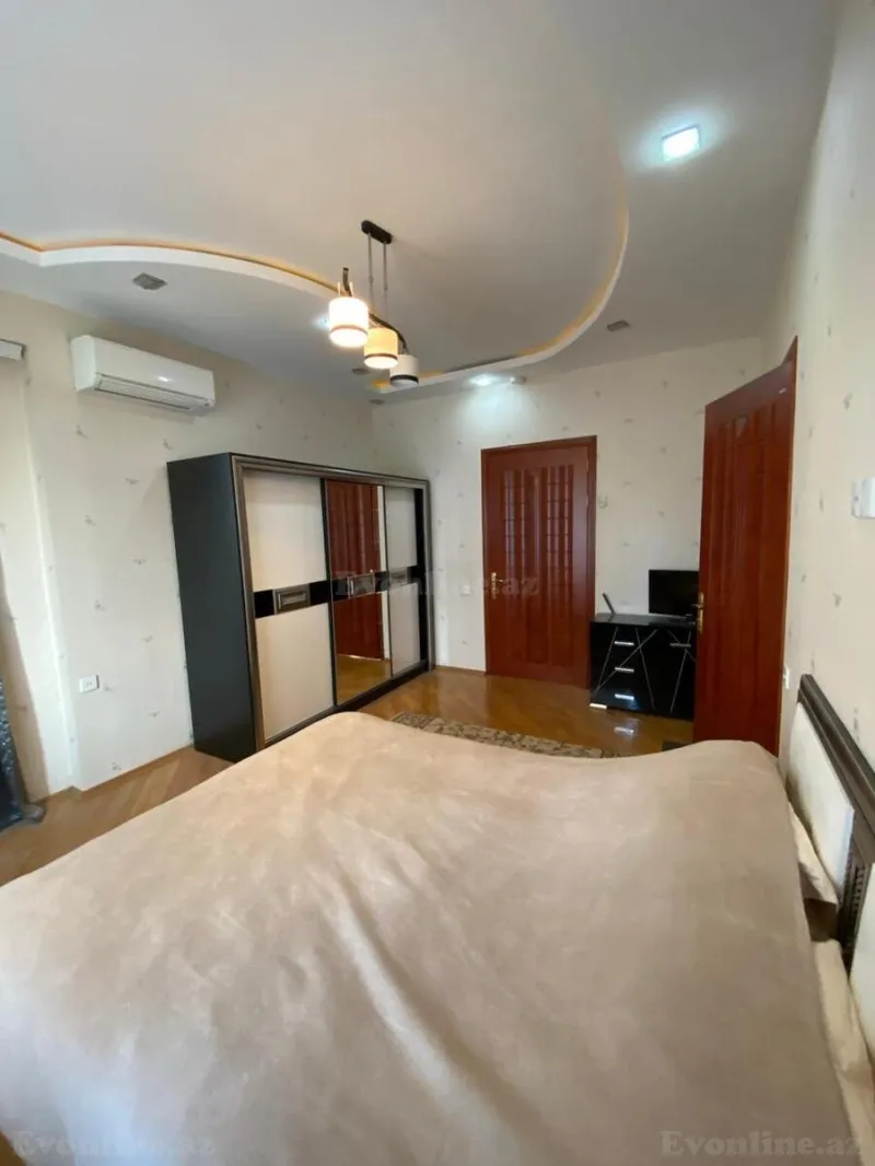 Kirayə verilir 4 otaqlı Mənzil Yeni tikili 210 m² 28 May m. - şəkil 10