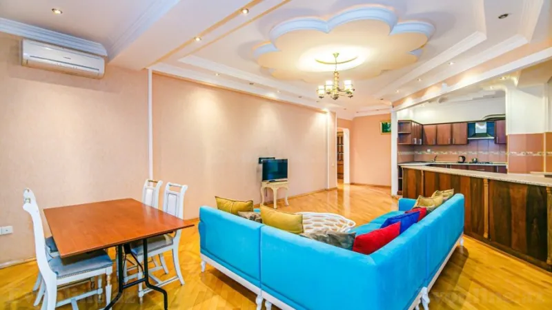 Kirayə verilir 2 otaqlı Mənzil Yeni tikili 125 m² 28 May m. - şəkil 3