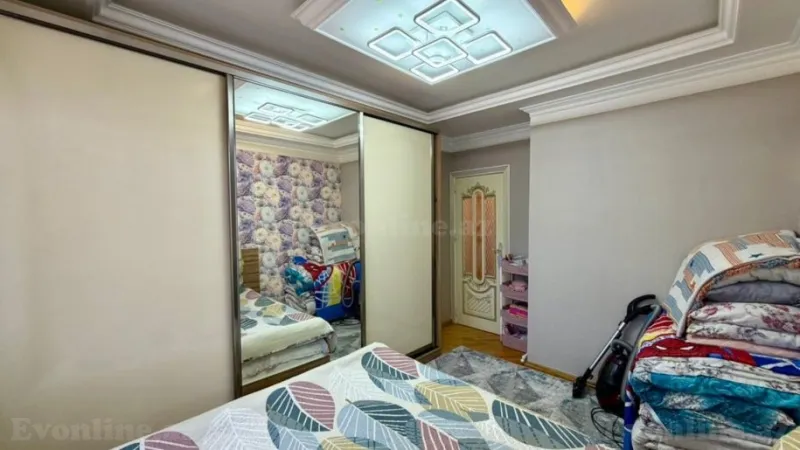 Satılır 2 otaqlı Mənzil Köhnə tikili 65 m² Xalqlar Dostluğu m. - şəkil 6