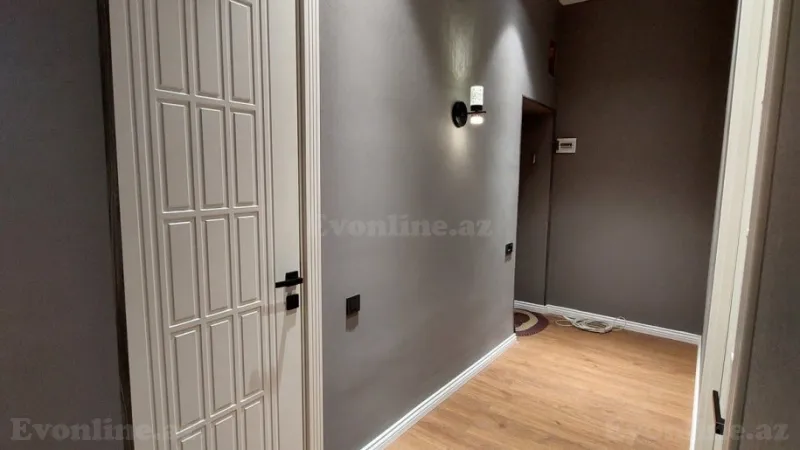 Kirayə verilir 2 otaqlı Mənzil Köhnə tikili 50 m² Elmlər Akademiyası m.