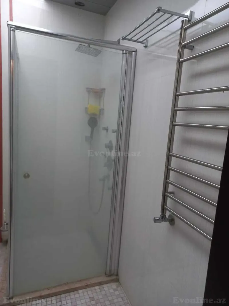 Kirayə verilir 3 otaqlı Mənzil Yeni tikili 170 m² Nizami m. - şəkil 15