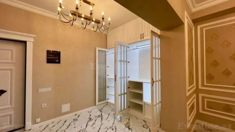 Satılır 3 otaqlı Mənzil Yeni tikili 133 m² 8-ci mikrorayon - şəkil 5