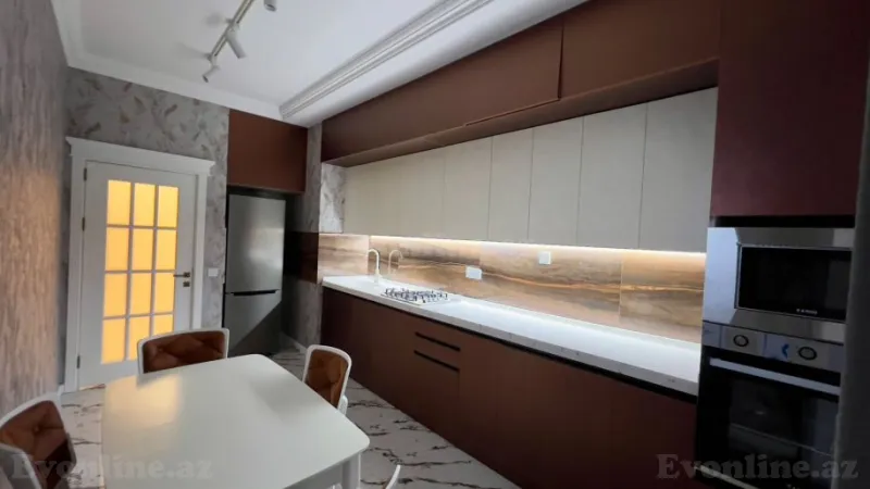 Satılır 3 otaqlı Mənzil Yeni tikili 133 m² 8-ci mikrorayon - şəkil 6