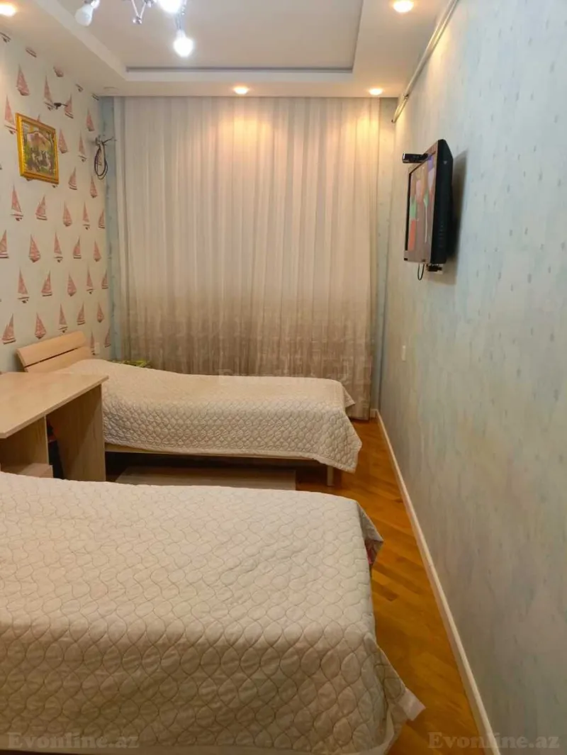 Satılır 3 otaqlı Mənzil Yeni tikili 110 m² Yasamal r. - şəkil 4