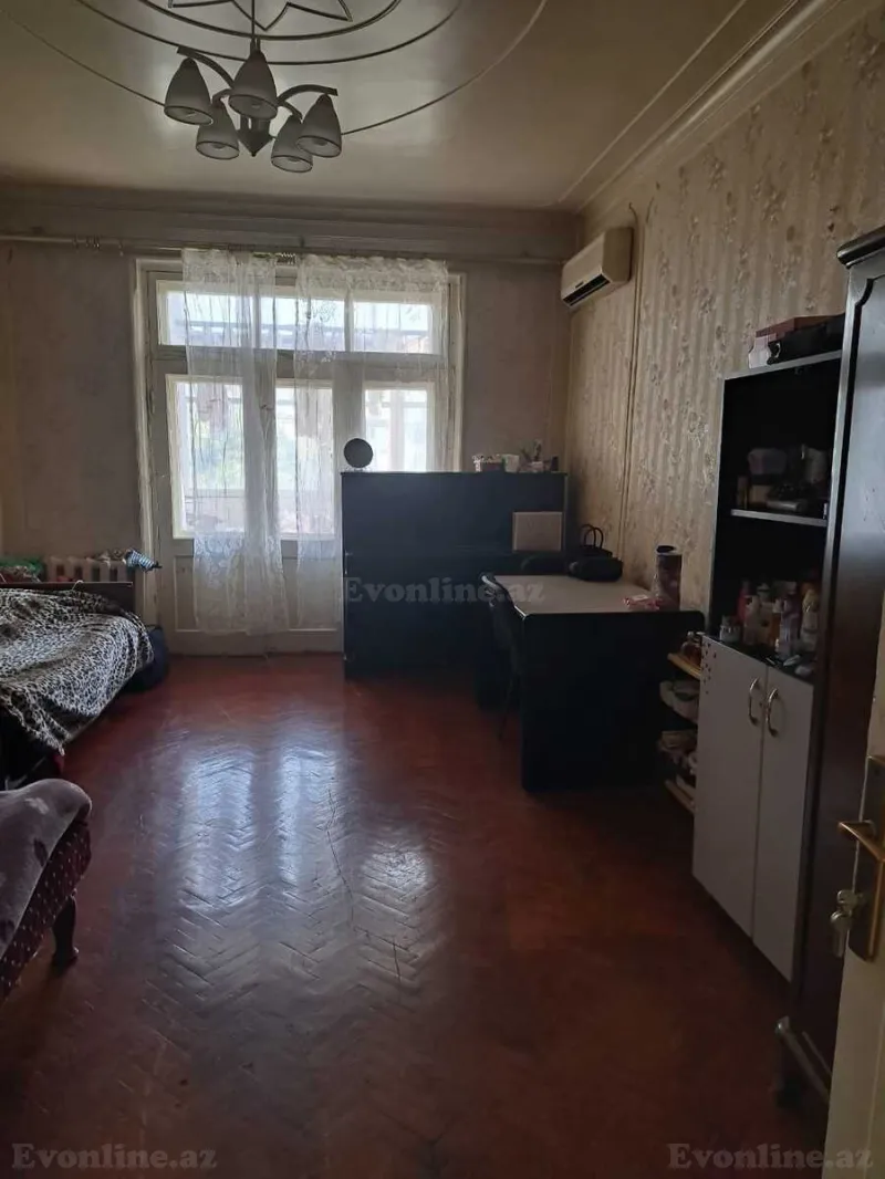 Satılır 2 otaqlı Mənzil Köhnə tikili 65 m² Elmlər Akademiyası m. - şəkil 5