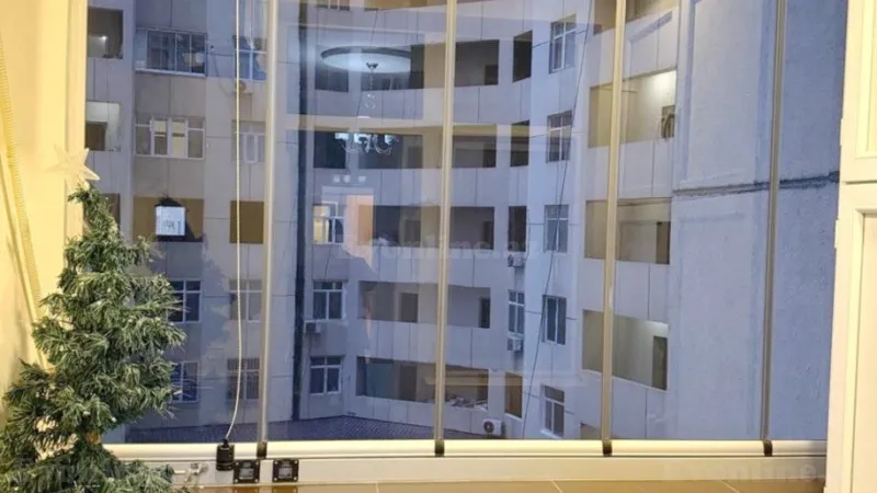 Kirayə verilir 3 otaqlı Mənzil Yeni tikili 150 m² Nərimanov r. - şəkil 16
