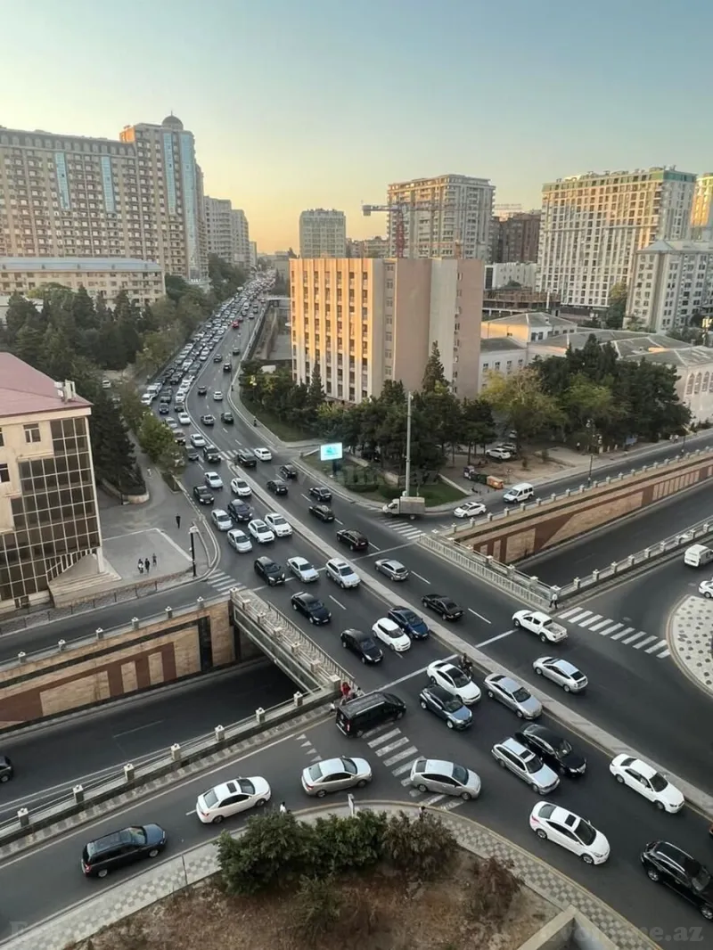 Kirayə verilir 3 otaqlı Mənzil Yeni tikili 135 m² Nəriman Nərimanov m. - şəkil 16