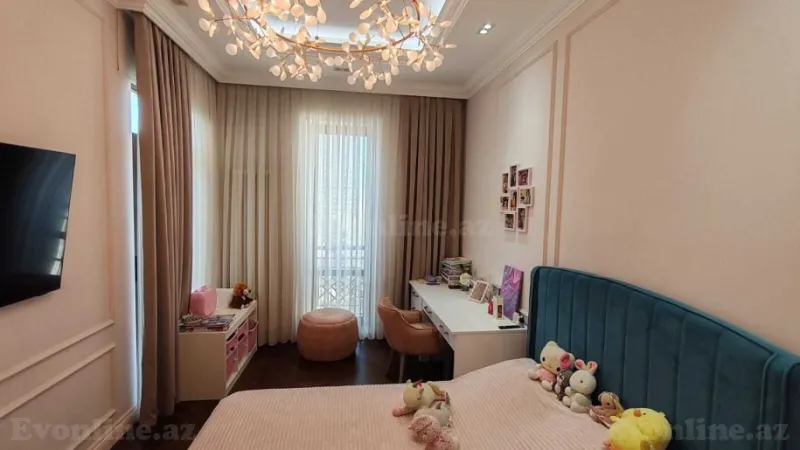 Satılır 7 otaqlı Mənzil Yeni tikili 285 m² 28 May m. - şəkil 11