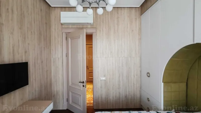 Satılır 7 otaqlı Mənzil Yeni tikili 285 m² 28 May m. - şəkil 21