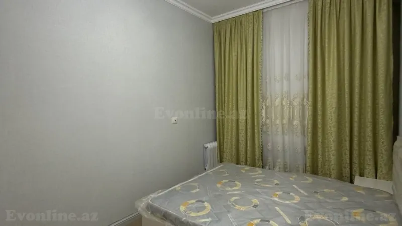 Bakı, Nəsimi r., Memar Əcəmi m., 2-ci mikrorayonda 3 otaqlı mənzil satılır