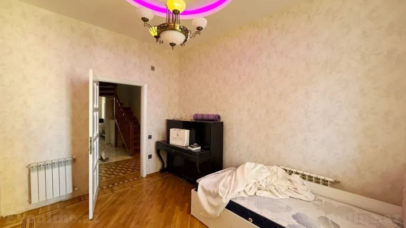 Kirayə verilir 4 otaqlı Mənzil Köhnə tikili 100 m² 28 May m. - şəkil 8