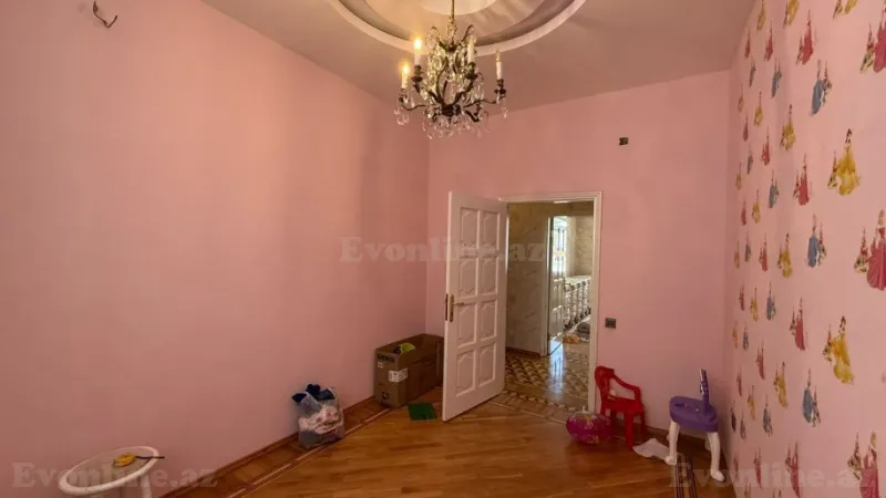 Kirayə verilir 4 otaqlı Mənzil Köhnə tikili 100 m² 28 May m. - şəkil 10
