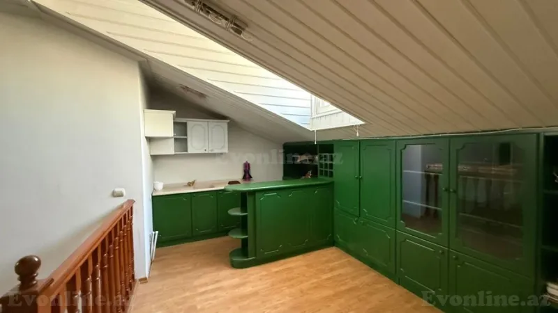 Kirayə verilir 4 otaqlı Mənzil Köhnə tikili 100 m² 28 May m. - şəkil 14