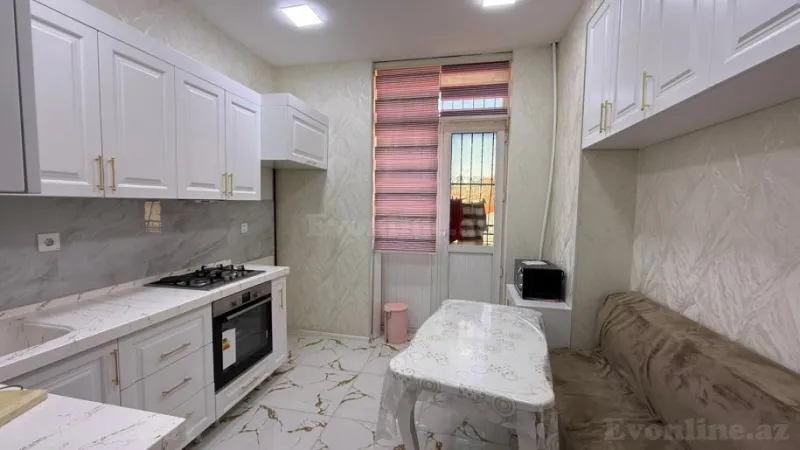 Kirayə verilir 4 otaqlı Mənzil Köhnə tikili 100 m² 28 May m. - şəkil 17