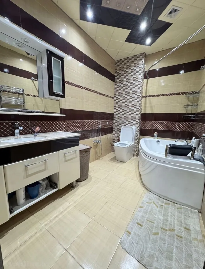 Satılır 4 otaqlı Mənzil Yeni tikili 187 m² Xətai m. - şəkil 15