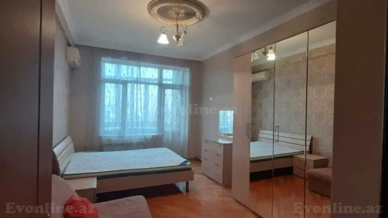 Satılır 3 otaqlı Mənzil Yeni tikili 105 m² İnşaatçılar m. - şəkil 2