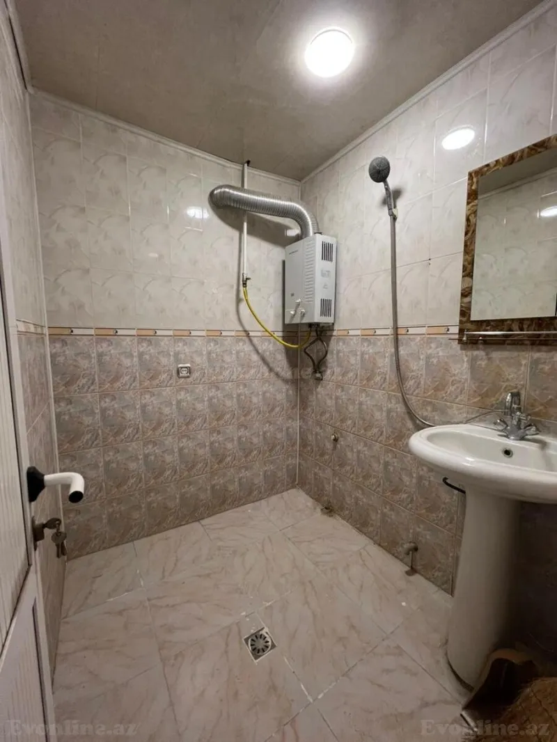 Kirayə verilir 2 otaqlı Mənzil Köhnə tikili 45 m² 3-cü mikrorayon - şəkil 7