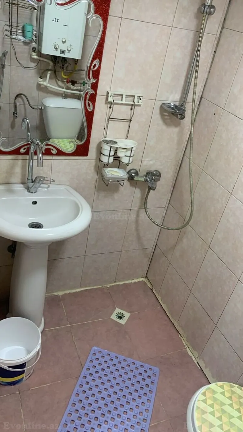 Kirayə verilir 2 otaqlı Mənzil Yeni tikili 700 m² İnşaatçılar m. - şəkil 10