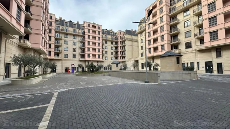 Satılır 4 otaqlı Mənzil Yeni tikili 231 m² Xətai r. - şəkil 2