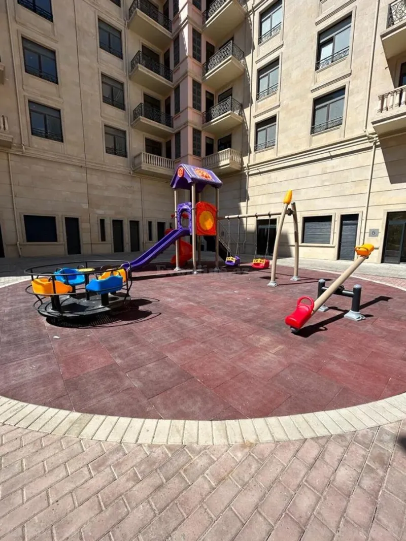 Satılır 4 otaqlı Mənzil Yeni tikili 231 m² Xətai r. - şəkil 3