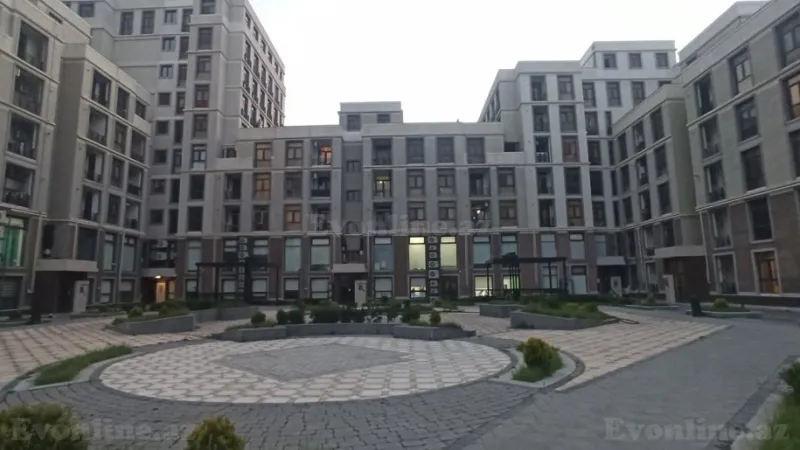 Satılır 3 otaqlı Mənzil Yeni tikili 115 m² 8 Noyabr m. - şəkil 2