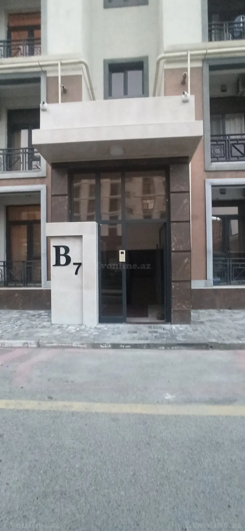 Satılır 3 otaqlı Mənzil Yeni tikili 115 m² 8 Noyabr m. - şəkil 4