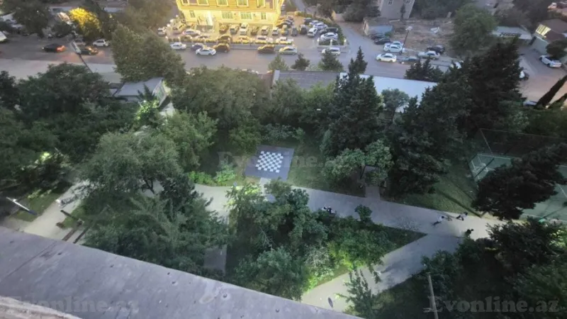 Satılır 2 otaqlı Mənzil Köhnə tikili 55 m² Əhmədli