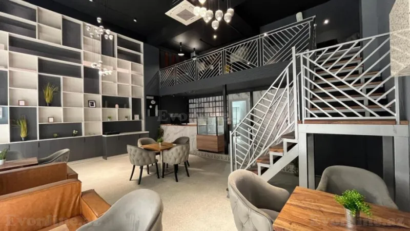 Satılır Obyekt 83 m² Xətai r.